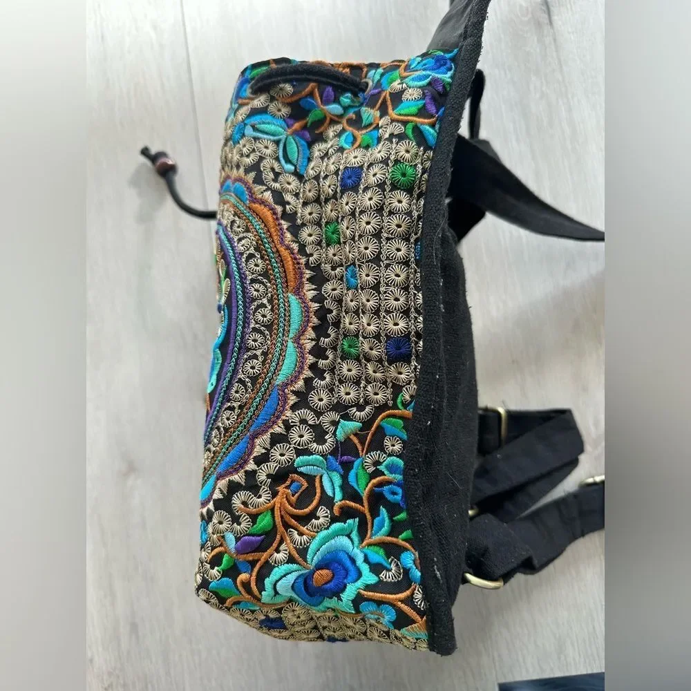 Goodhan Embroidered Bohemian Canvas Backpack Purse Blue/Purple Floral EUC